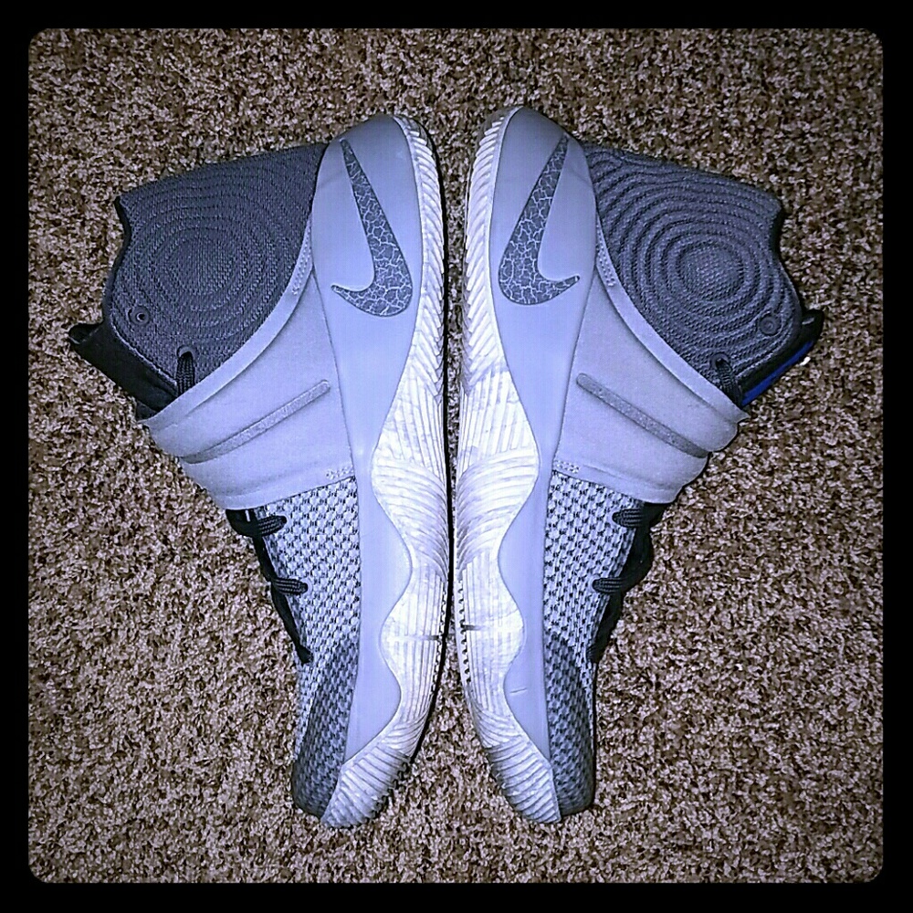 Kyrie 2